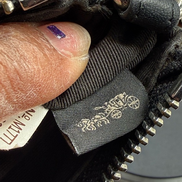 Coach Nolita 19 wristlet/pouch with a red heart appliqué. - Picture 15 of 16